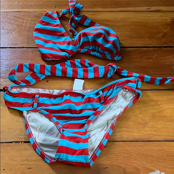 Sizzle beach swimwear Clearance